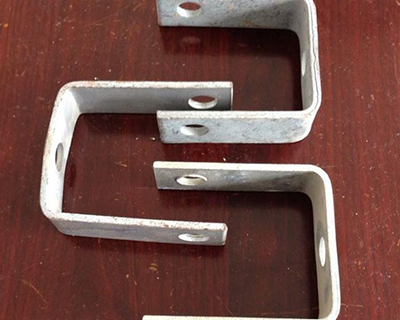 D iron bracket